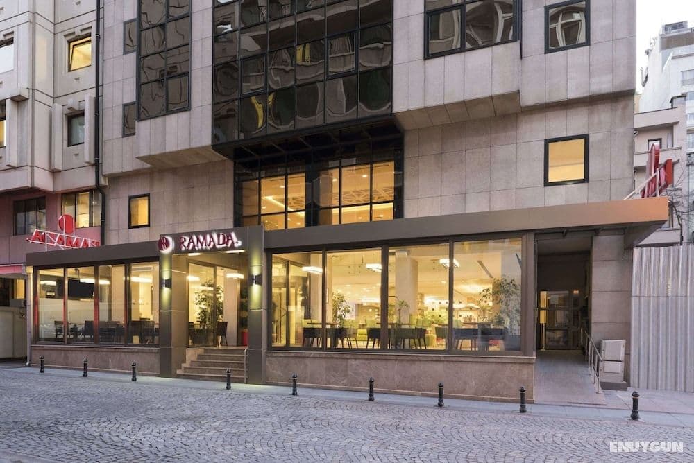 هتل Ramada by Wyndham İstanbul Taksim — تصویر ۲