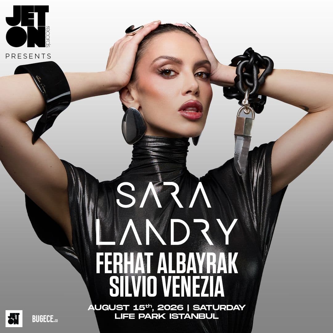 هارد تکنو با  Sara Landry در استانبول